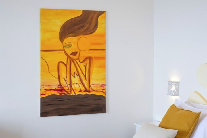 Room 49 of 221