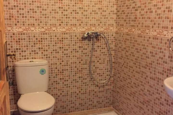 Room 11 of 27