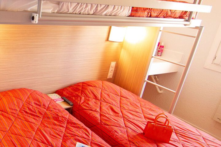 Room 49 of 116