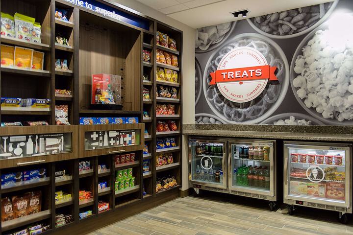 Snack bar