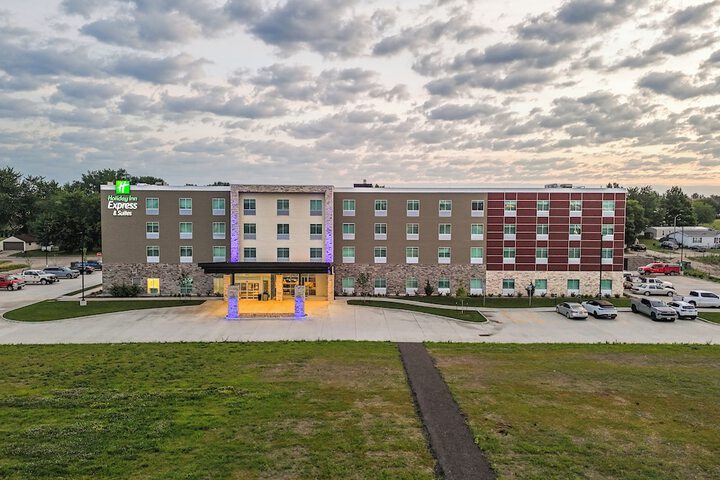 Hotel 40 of 49
