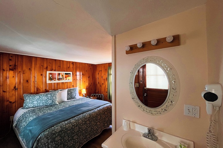 Deluxe Single Room (2 of 4)