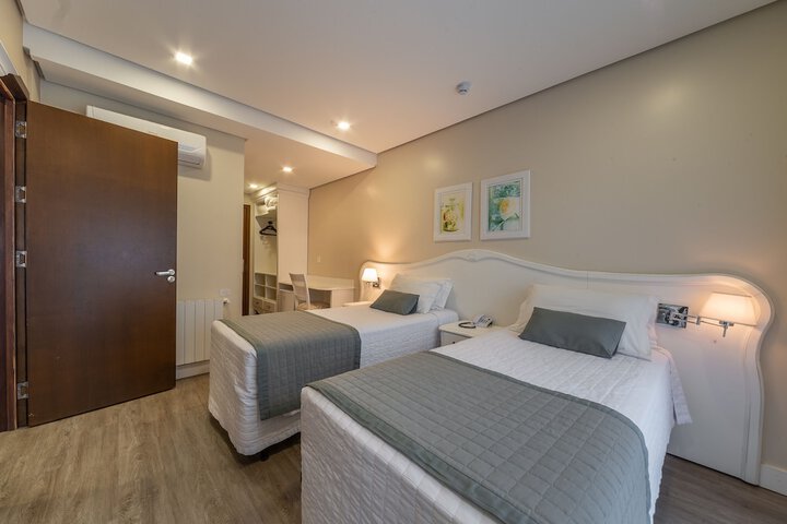 Room 36 of 123