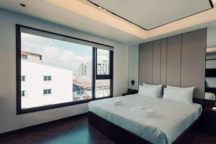 Room 30 of 91