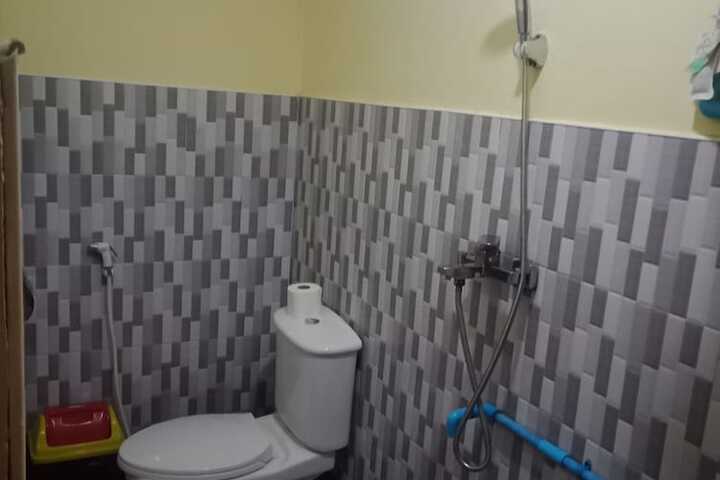 Room 9 of 20