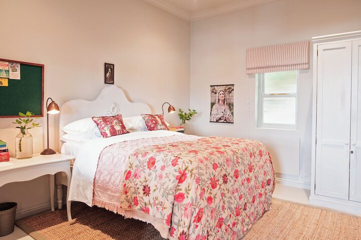 Room 42 of 110