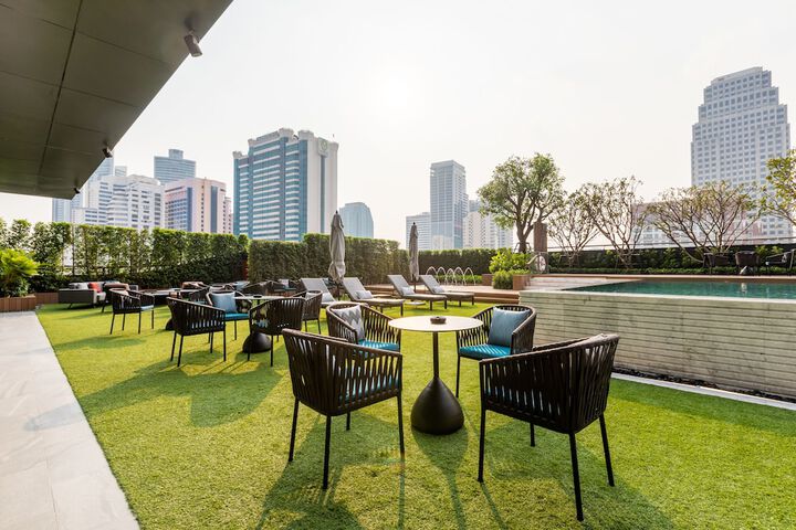 Terrace/Patio 104 of 110