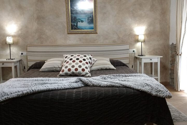 Room 4 of 52