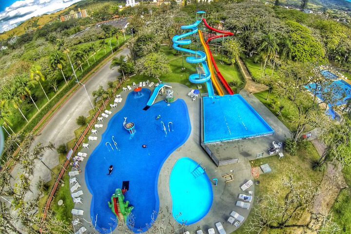 Pool 19 of 43