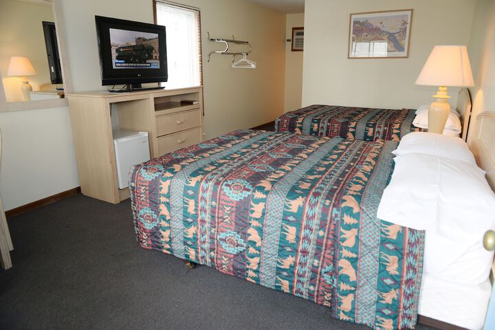 Room 7 of 38