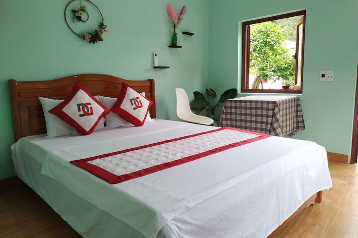 Room 3 of 25