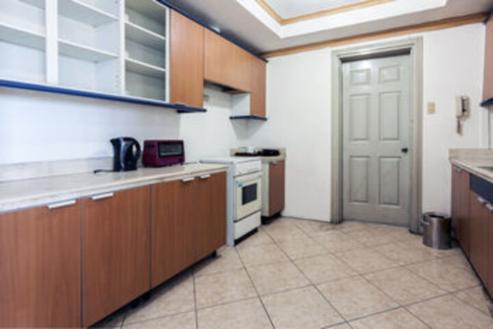 Room 19 of 25