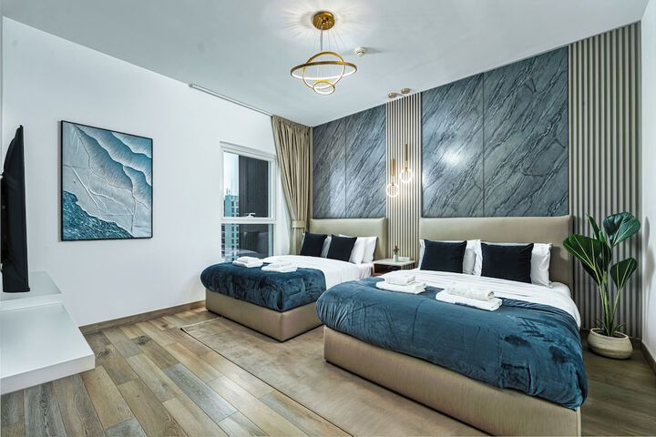 Room 205 of 662