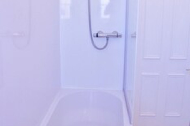 Room 3 of 16