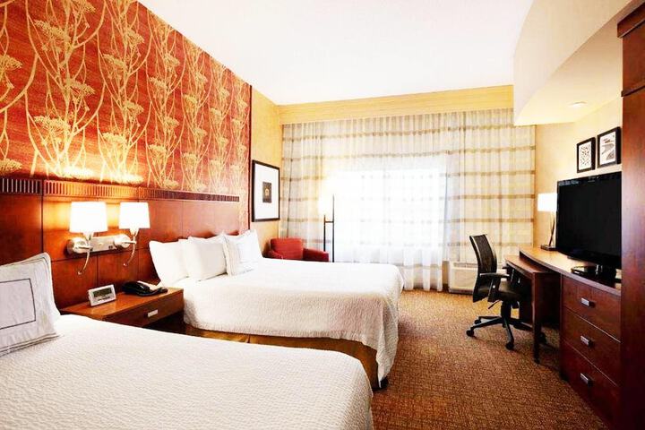 Room 12 of 50