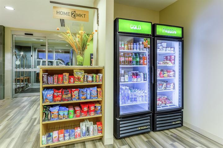 Snack bar