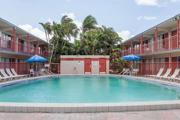 Pool 41 of 45