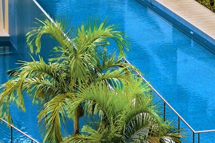 Pool 93 of 136