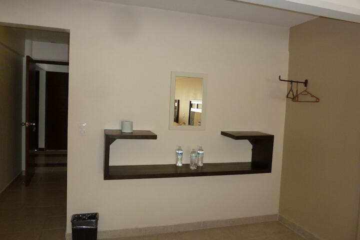 Room 28 of 48