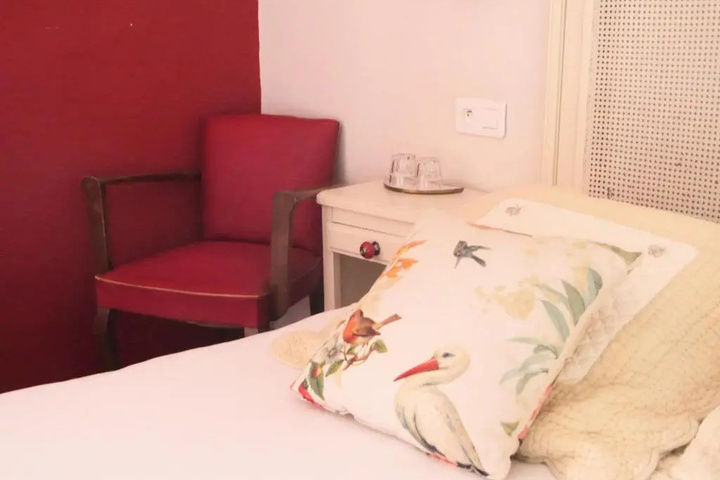 Room 3 of 13