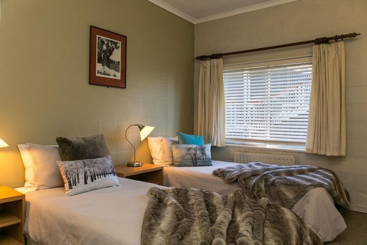 Room 21 of 51