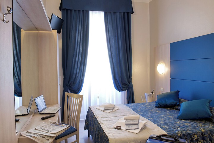 Room 40 of 65