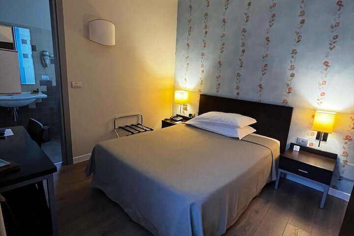 Room 12 of 47