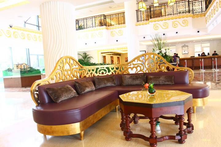 Hotel Interior 4 of 48