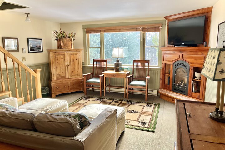 Room 22 of 46