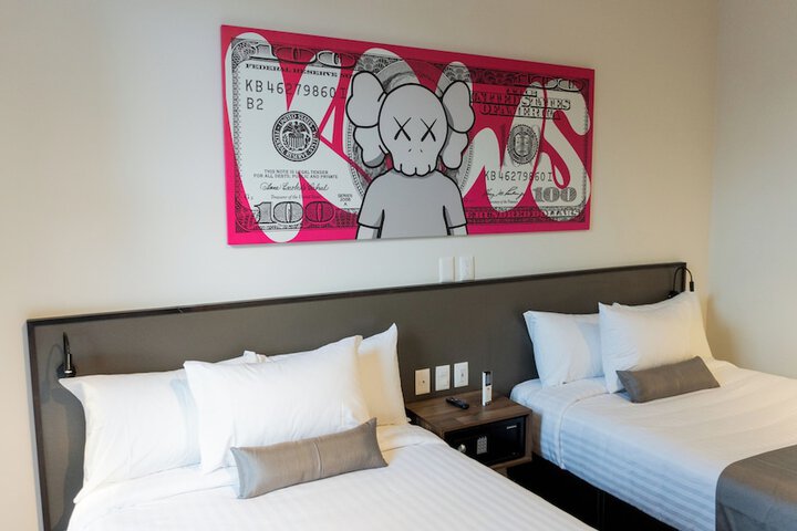 Room 36 of 82