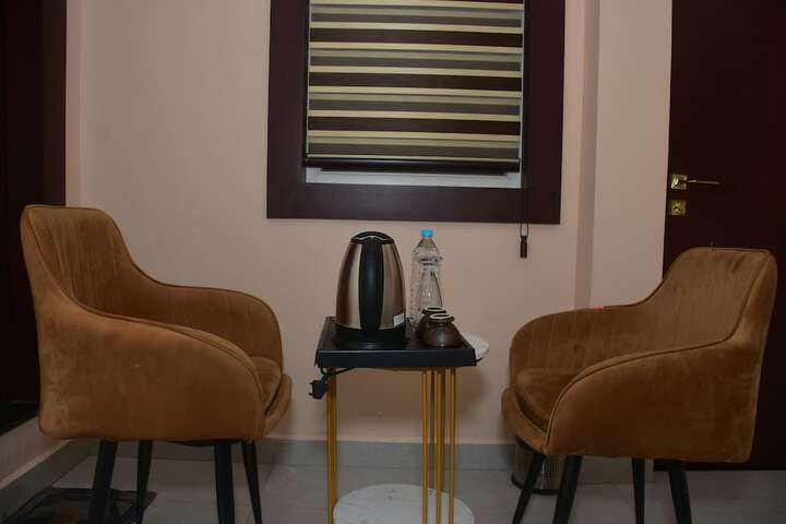 Room 28 of 51