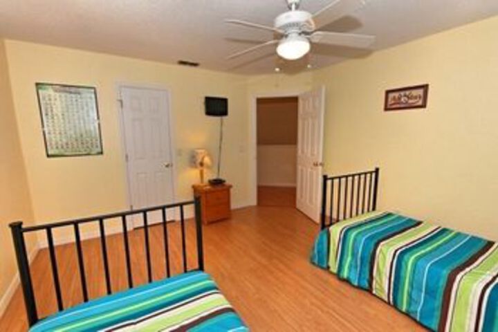 Room 15 of 31