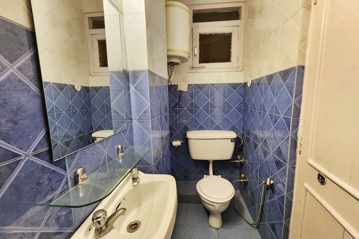 Room 60 of 81