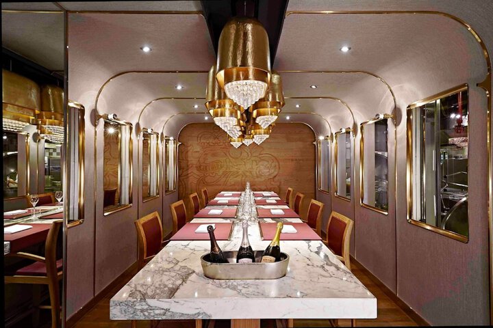 Dining 107 of 144