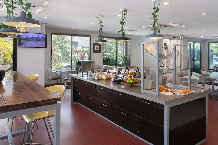 Dining Photos