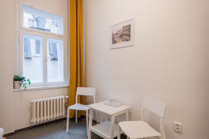Room 20 of 105
