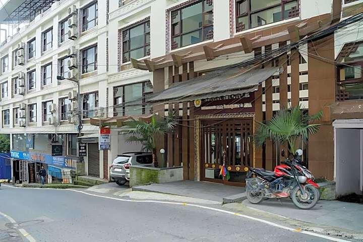 Staynest gangtok 300 mtr from MALL ROAD