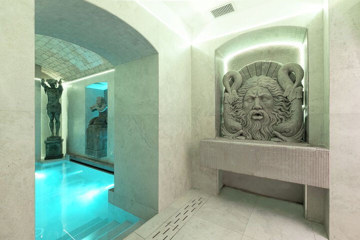 Pool 50 of 77