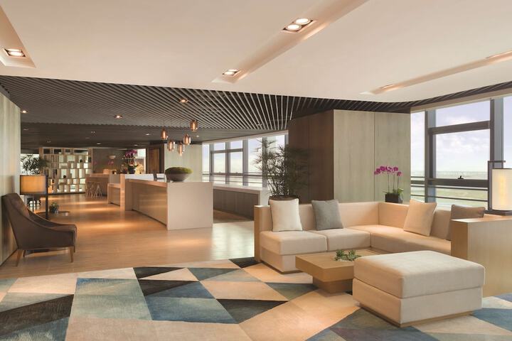Lobby Photos