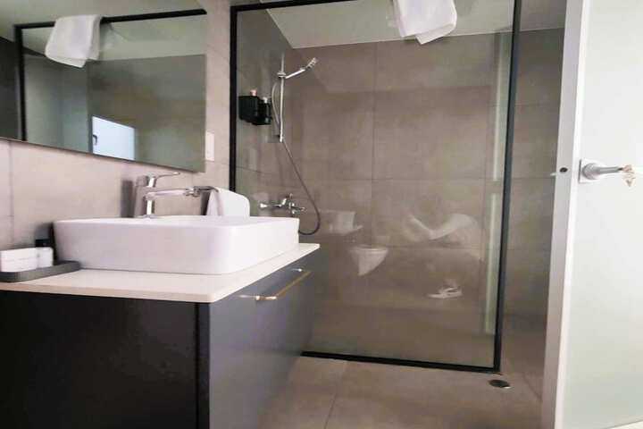 Room 145 of 196