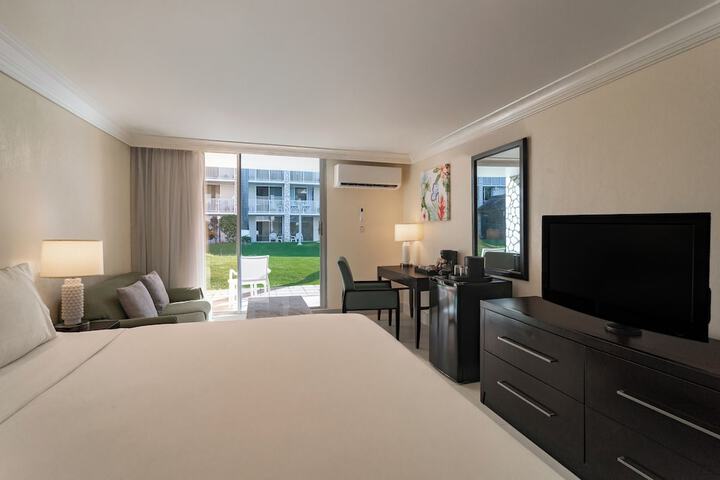 Room 9 of 109
