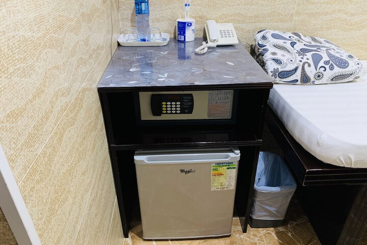 Room 82 of 138