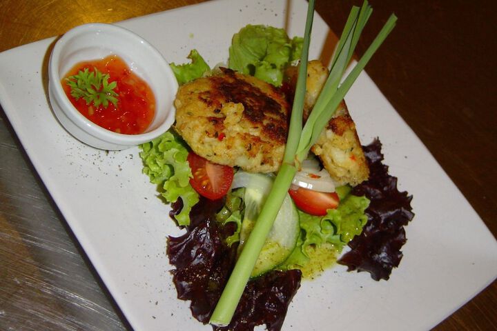 Dining 87 of 175