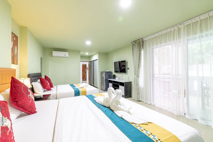 Room 29 of 87