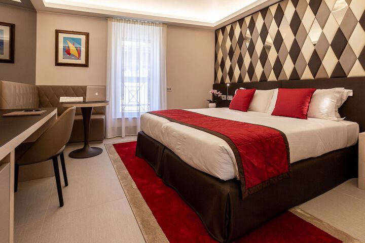 Room 54 of 142