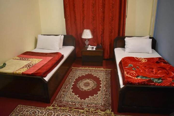Room 5 of 21