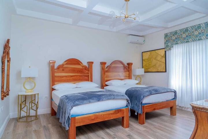 Room 3 of 15