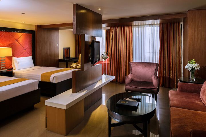 Room 14 of 61