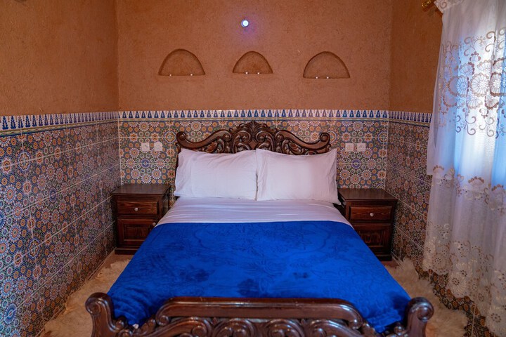 Room 3 of 20
