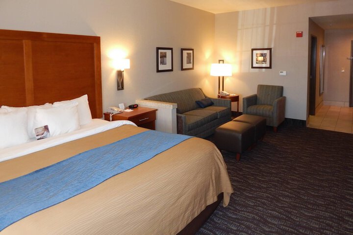 Room 15 of 46